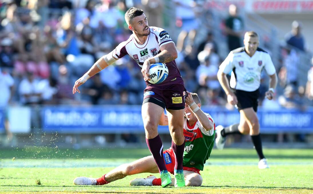 PASS: Central-bound, former Knights player Dylan Phythian in action for the Burleigh Bears during Sunday's Queensland Cup grand final. Picture: Getty Images 