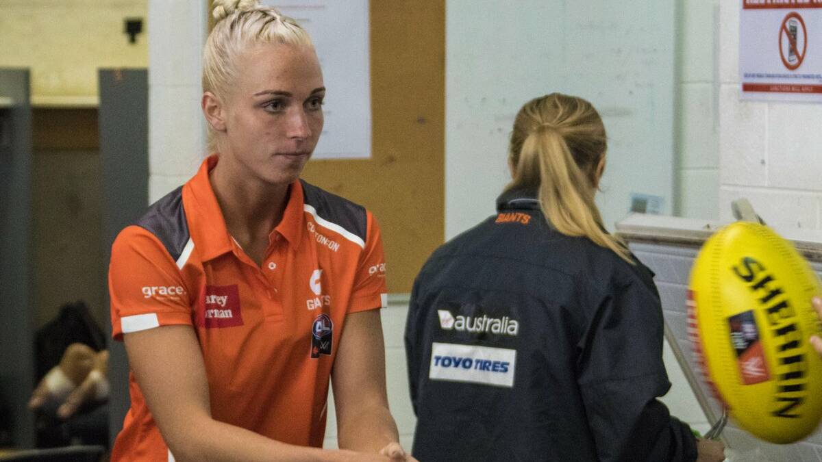 HUNTER: GWS Giants debutante Pippa Smyth in the warm-up on Sunday. Picture: Twitter via @GWSGIANTS