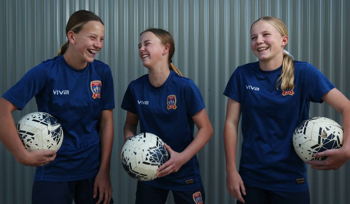 Greater Hunter Coast Crushers cricketer Caoimhe Bray (left). The 13-year-old from Denman also plays soccer with the Newcastle Jets. Picture by SImone De Peak
