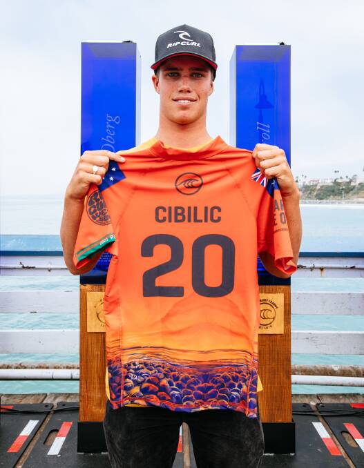 NEW KIT: The 21-year-old rookie with his WSL finals rash shirt in California on Wednesday (AEST). Picture: WSL