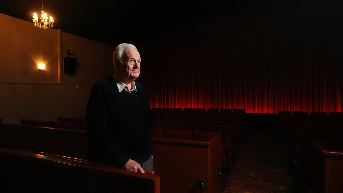 Lake Cinema owner Bob Mason. Picture by Simone De Peak 