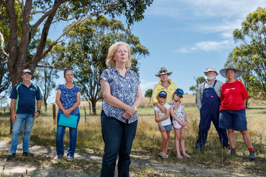 Anne McGowan, centre, with landholders opposing the Hunter Gas Pipeline Virginia Congdon, Rebecca Clark with daughters Hattie & Lola, Rob Harris, and Dorit Herskovits. 