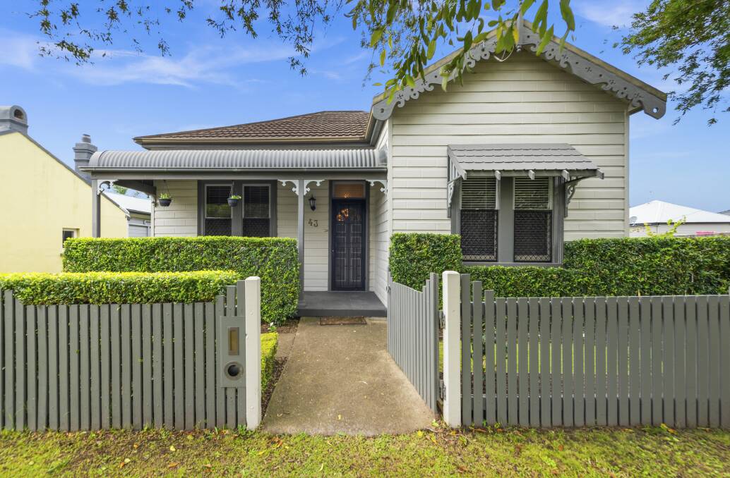 A new street high was set with the $1.13 million sale of this four-bedroom home on a 712 square metre block in Waratah's Alfred Street. 