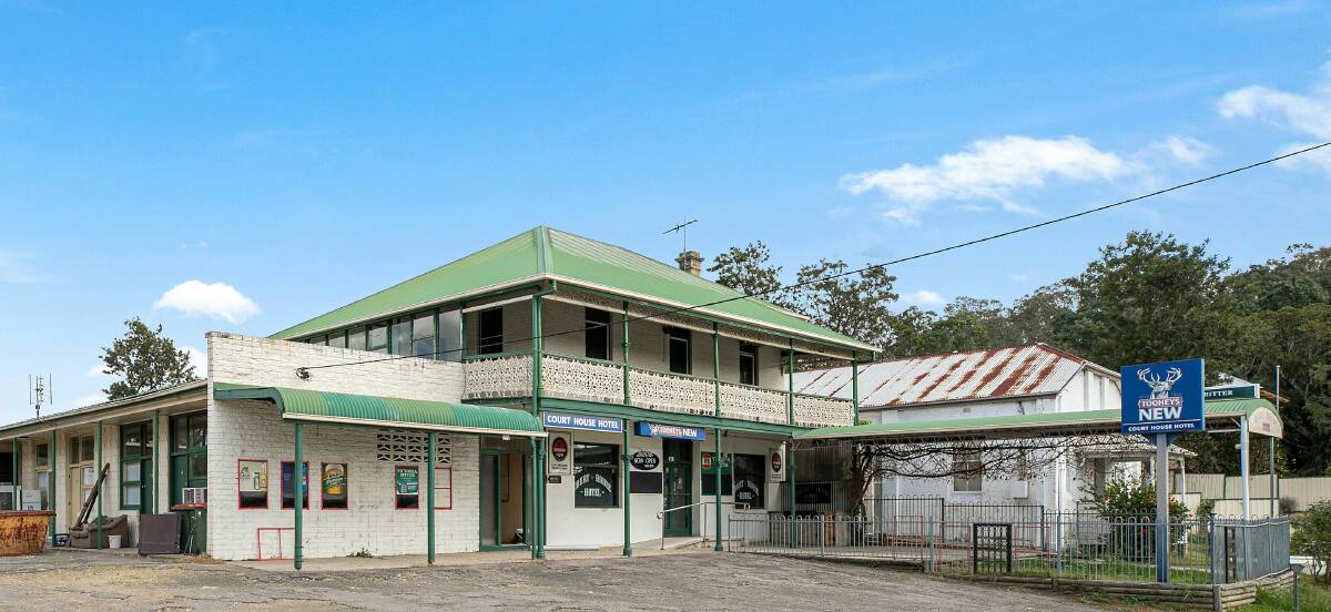 PLENTY OF SCOPE: The Court House Hotel in Paterson is positioned on 3690 square metres of land.