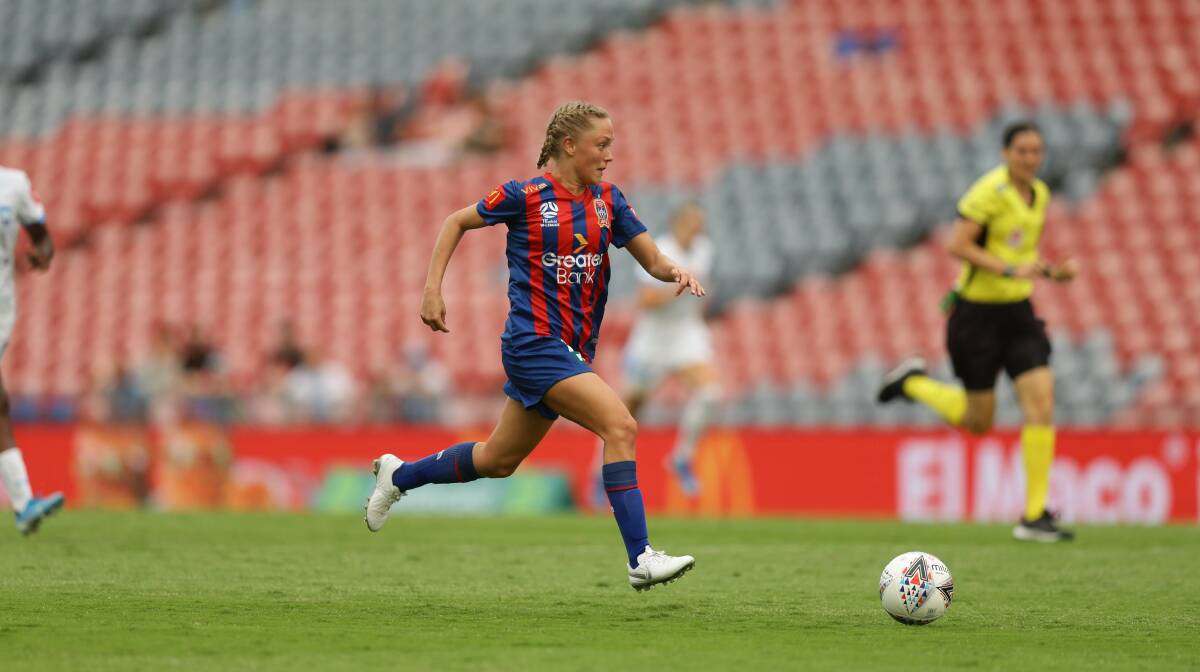 BIG LOSS: Jets midfielder Libby Copus-Brown picked up her fourth yellow card against Melbourne City last round and will watch from the sidelines on Thursday night. Picture: Jonathan Carroll