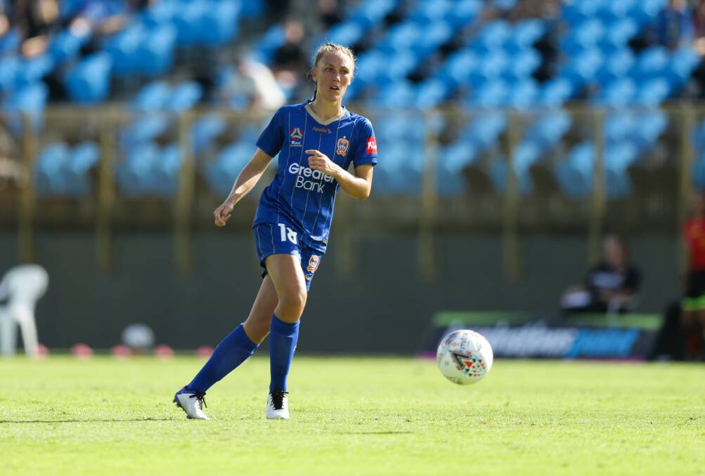 Centre-back Taren King remains in Jets colours for the upcoming A-League Women's campaign. Picture by Jonathan Carroll