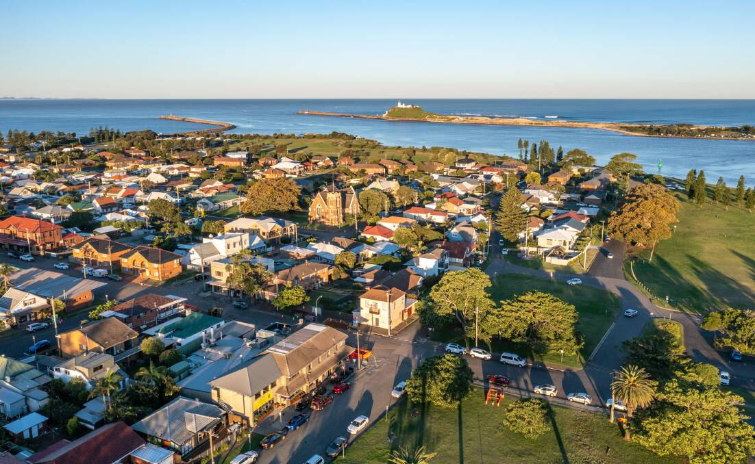 The Stockton listing is positioned close to the ferry wharf and opposite Griffith Park and playground.