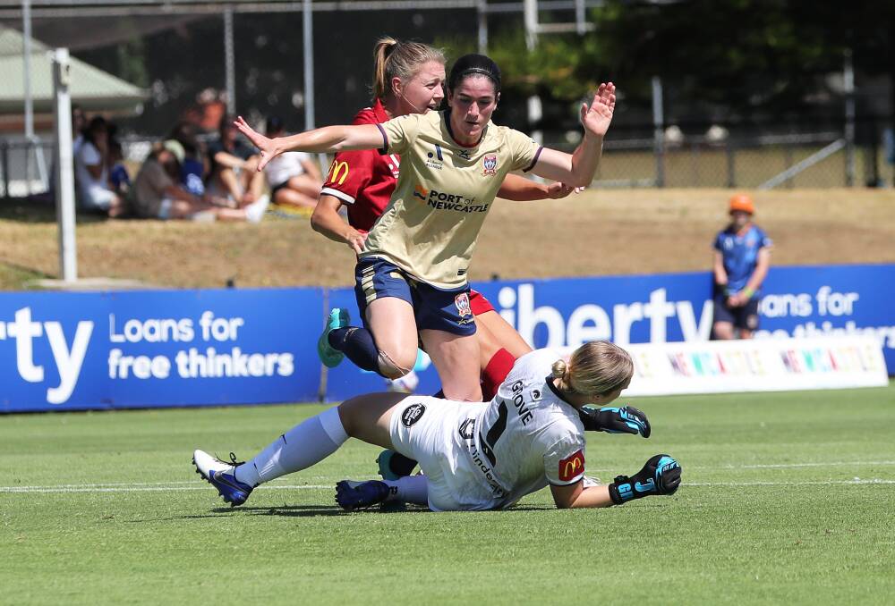 Jets striker Lauren Allan scored a match brace as Newcastle downed Adelaide 2-0 at No.2 Sportsground on Saturday. Picture by Peter Lorimer