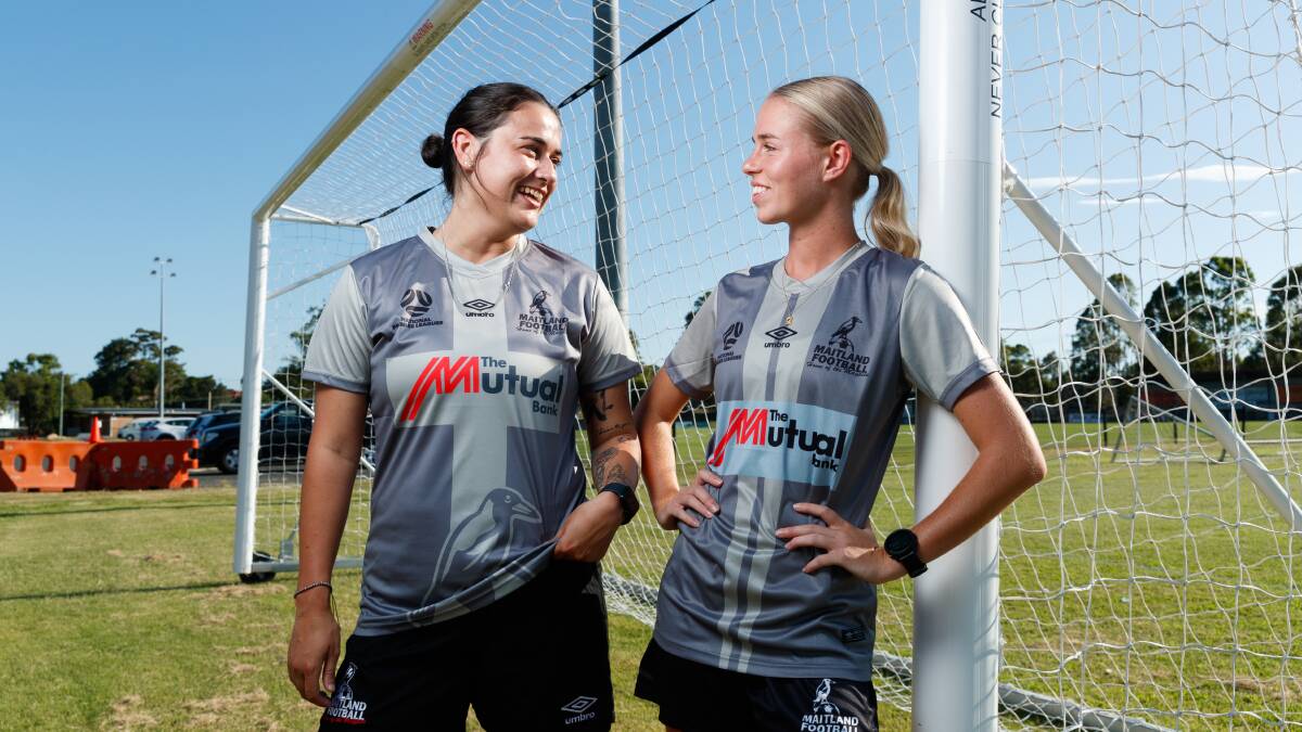 Maitland recruits Lucy Kell, left, and Sophia Laurie are excited for a new challenge in Northern NSW NPLW this year. Picture by Max Mason-Hubers