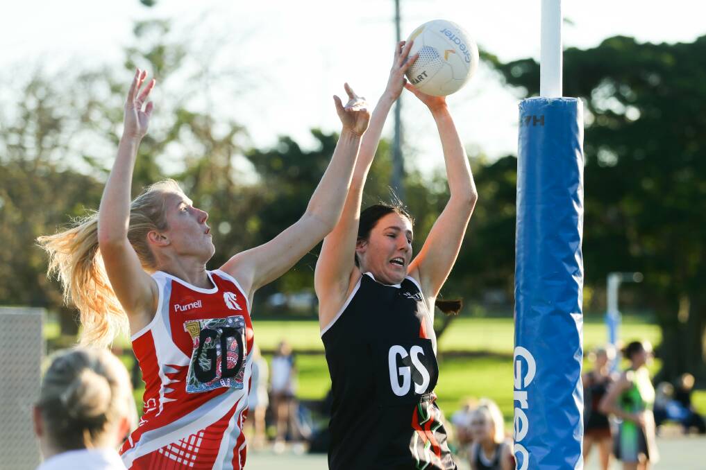 ADAPTABLE: Souths goal defence Nakita Jackson, pictured left and in action earlier this Newcastle netball championship season, was used at goal shooter for a quarter on Saturday. Picture: Jonathan Carroll