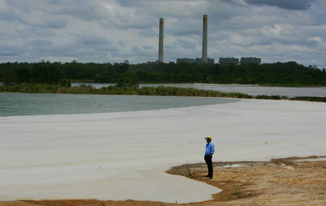 RISK: Eraring power station's ash dam in 2007 before it was expanded. Picture: Peter Stoop