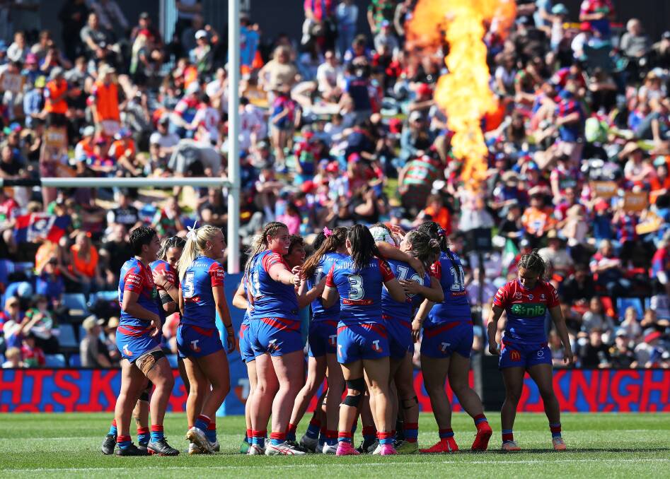 Newcastle's NRLW side celebrates its first win in 2023. Picture by Peter Lorimer. 