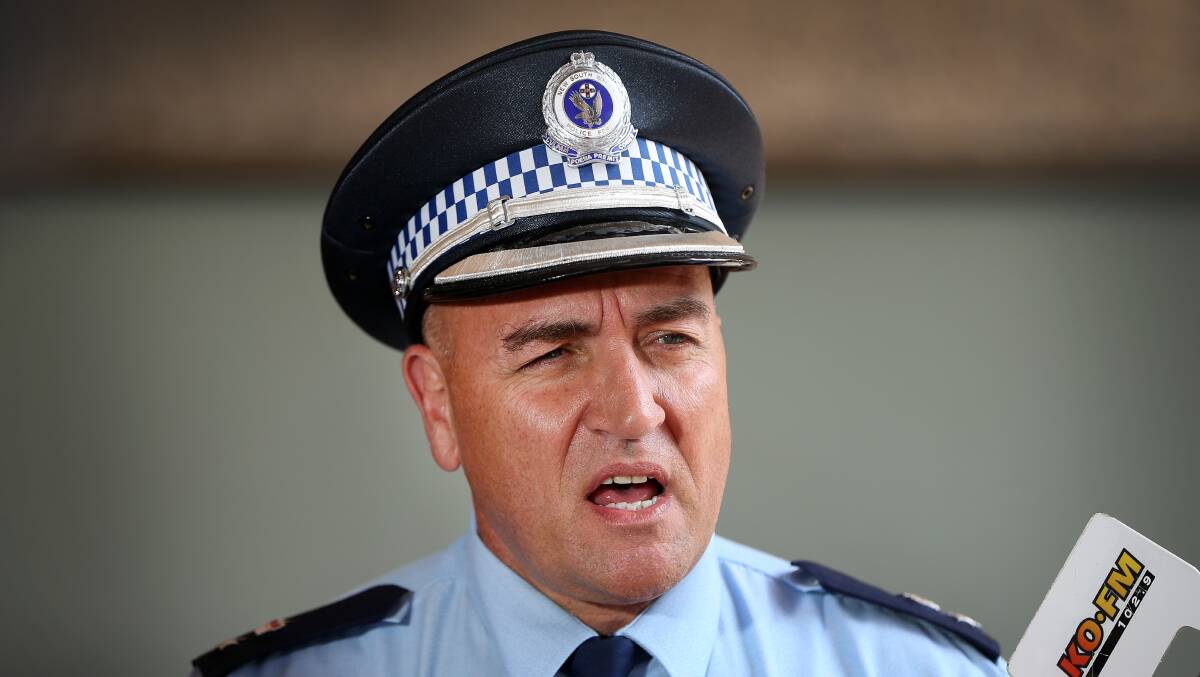 TRIAL SUPPORT: Newcastle City Police commander Wayne Humphrey spoke at a meeting of people concerned about the upcoming trial of eased liquor restrictions. Picture: Marina Neil