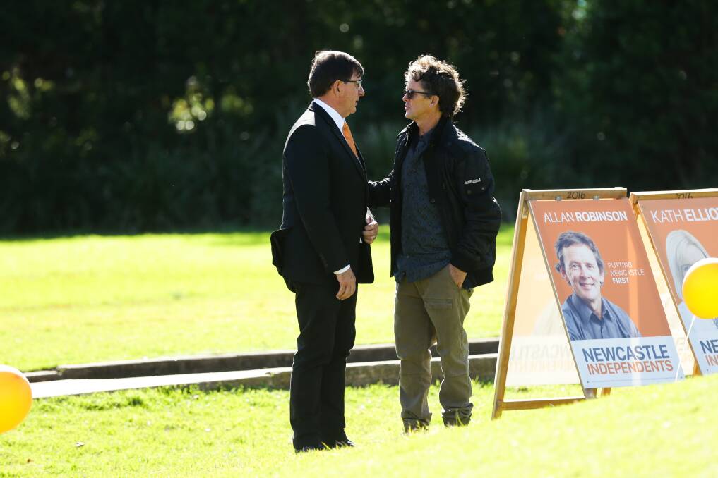 Cr Church and Cr Robinson in talks at the Newcastle Independents' campaign launch earlier this year. 