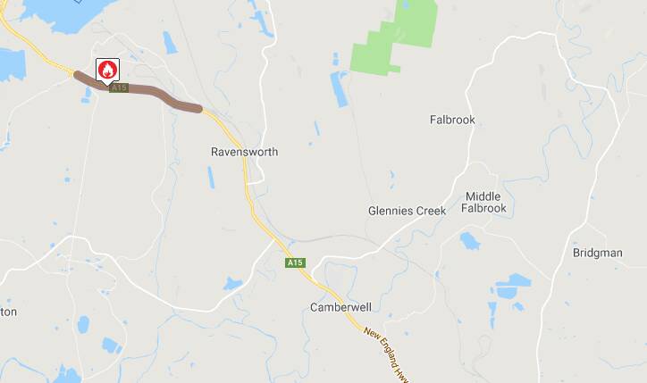 New England Highway reopens after earlier grassfire at Ravensworth