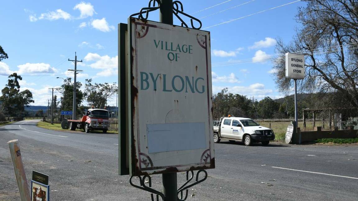 A motorcyclist has died after a crash at Bylong