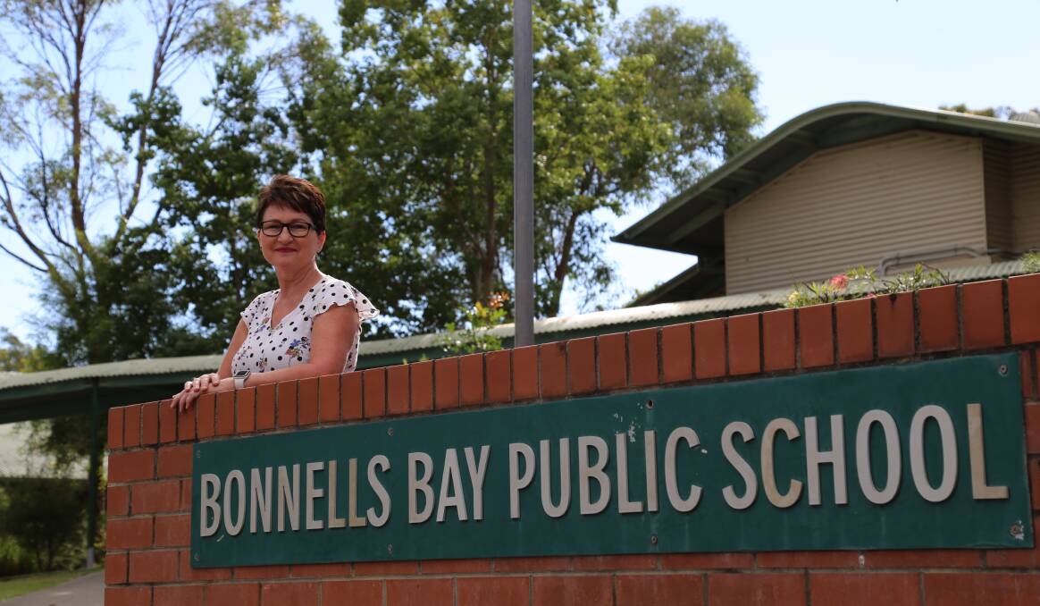 GUIDING MINDS: Bonnells Bay Public School ethics teacher Gina Lemke is encouraging members of the public with time on their hands to sign up to become a Primary Ethics teacher. Picture: Ellie-Marie Watts