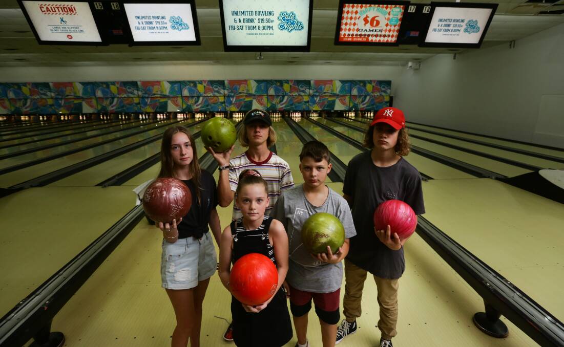 OUTING: Bree McPherson, Mia Delaney, Ethan McPherson, Harry Rollason and Kane Delaney. Picture: Jonathan Carroll


