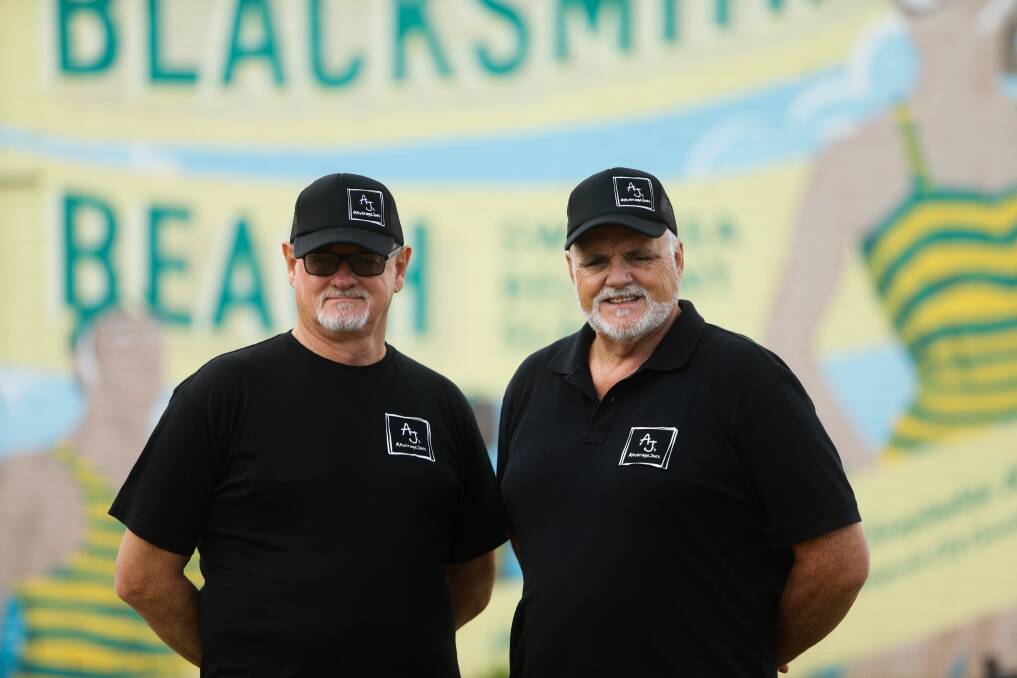A LITTLE MORE CONVERSATION: Murrays Beach's Doug Buchanan and Tom McLoughlin run a weekly meeting group for men. Picture: Jonathan Carroll