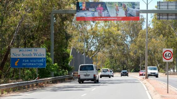 NSW-Victoria border to close as COVID-19 cases continue to soar