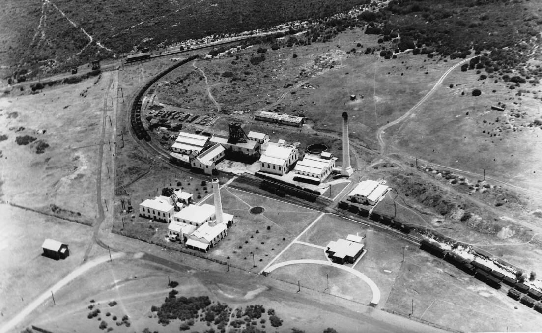 Lambton Colliery at Redhead in 1946. Picture: Ed Tonks Collection 