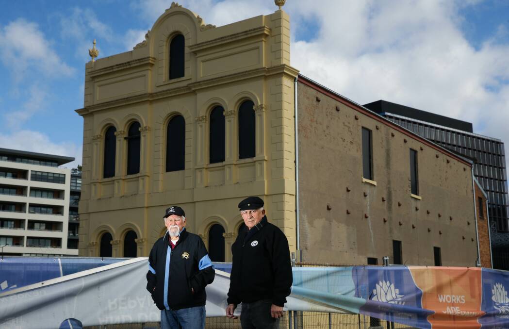 Veteran seafarers John "Tich" James and Fred Krausert outside the former Wickham School of Arts building. Picture: Jonathan Carroll