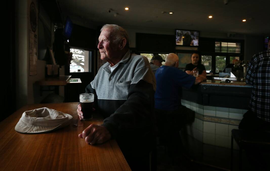 Reg Inglis enjoys his daily beer in the Boatrowers Hotel at Stockton. Picture by Simone De Peak