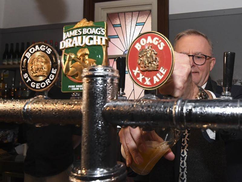 Visits to Launceston's Boag's Brewery will continue after a state government shout of $1 million. (Lukas Coch/AAP PHOTOS)