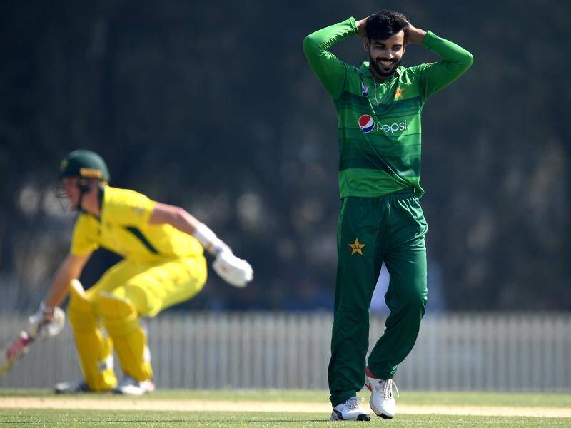 Legspinner Shadab Khan claimed 3-30 in Pakistan's Twenty20 win over a Cricket Australia XI.