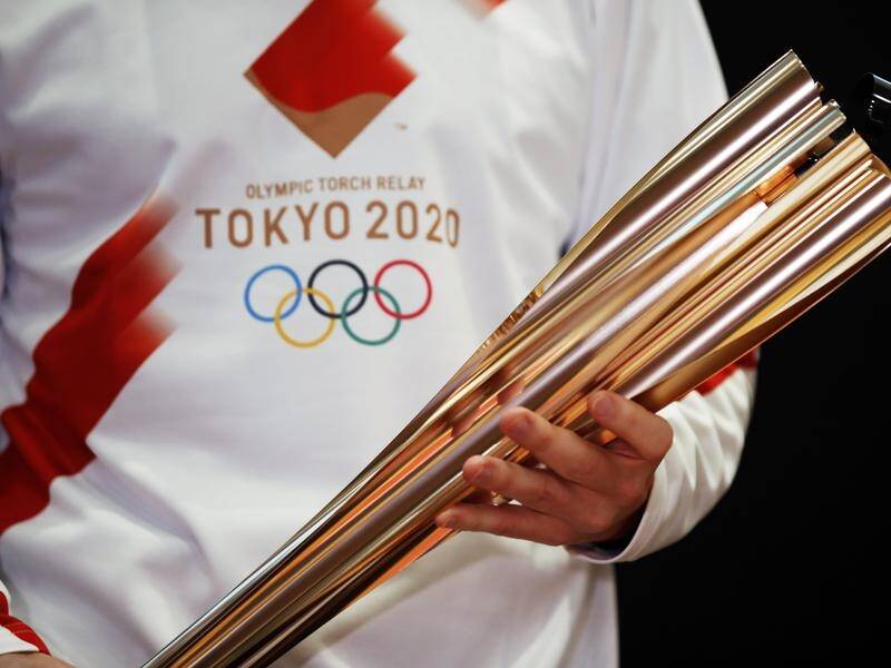 Organisers of the 2021 Tokyo Olympic Games torch relay have asked fans to clap only on the streets.