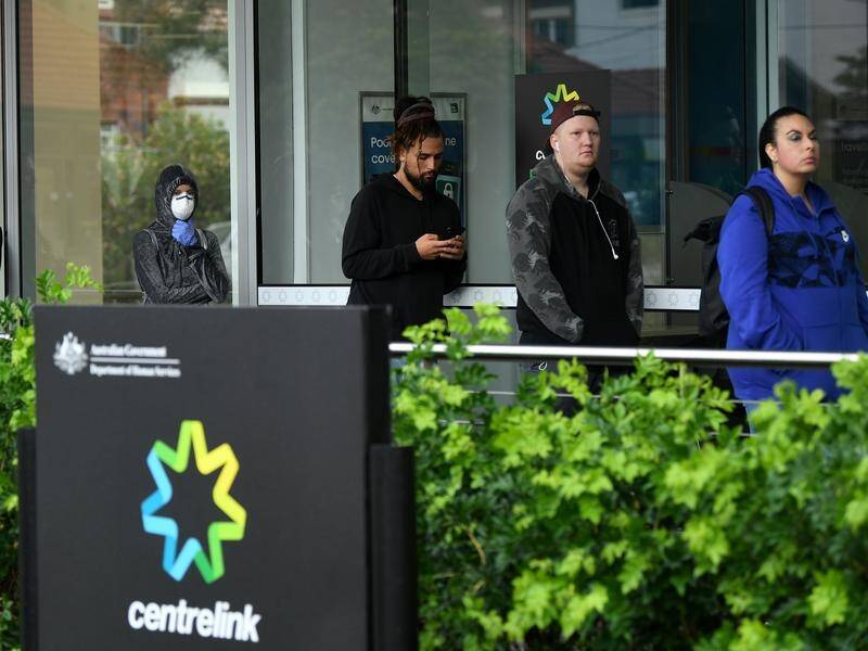 The federal government is preparing to announce a modest increase to the JobSeeker benefit.