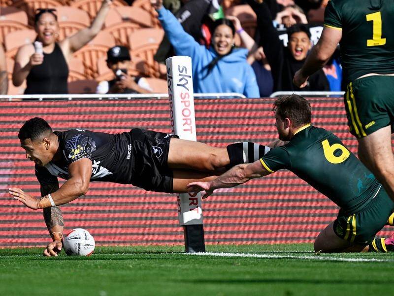 New Zealand's Jamayne Isaako scores a try during the Pacific Cup final against Australia. (Andrew Cornaga/AAP PHOTOS)
