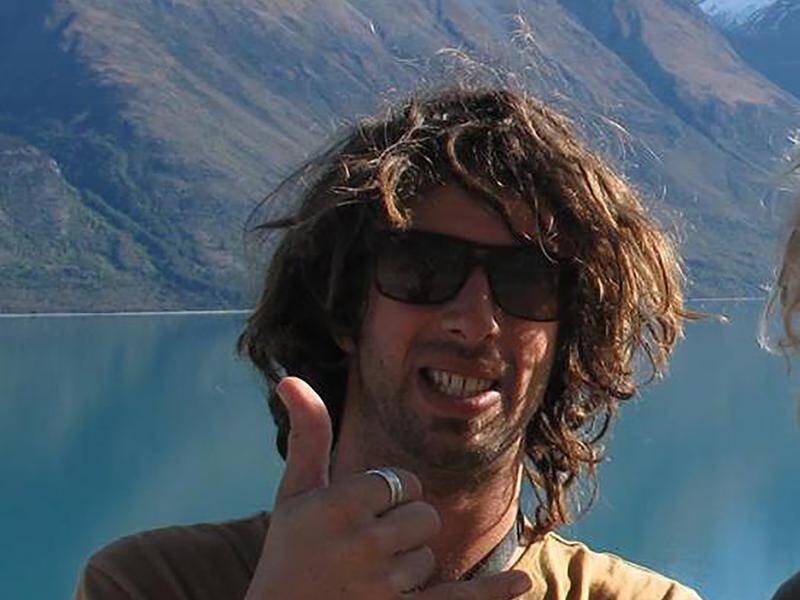 The alleged killer of Australian Sean McKinnon in NZ has deferred his plea, citing mental health.