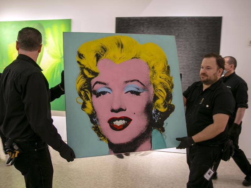 Shot Sage Blue Marilyn is built on a promotional photo of Monroe from the 1953 film Niagara.