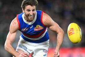 Marcus Bontempelli's incredible final quarter led the Western Bulldogs to victory over Collingwood. (Joel Carrett/AAP PHOTOS)