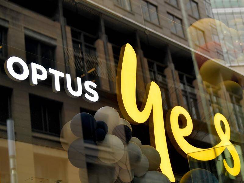 A data breach at Optus exposed the personal data of some 10 million current and former customers. (Bianca De Marchi/AAP PHOTOS)