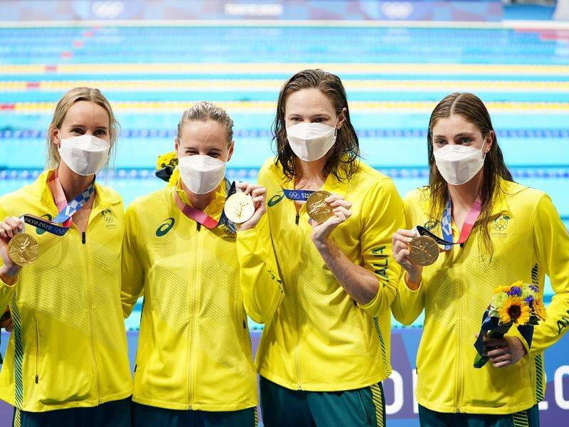 Australians (l to r) Emma McKeon, Bronte Campbell, Cate Campbell and Meg Harris display relay gold.