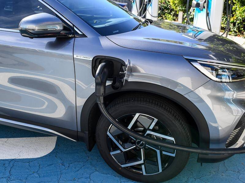 A company's plans to offer chargers for a monthly fee is hoped to put more electric cars on roads. (Jono Searle/AAP PHOTOS)