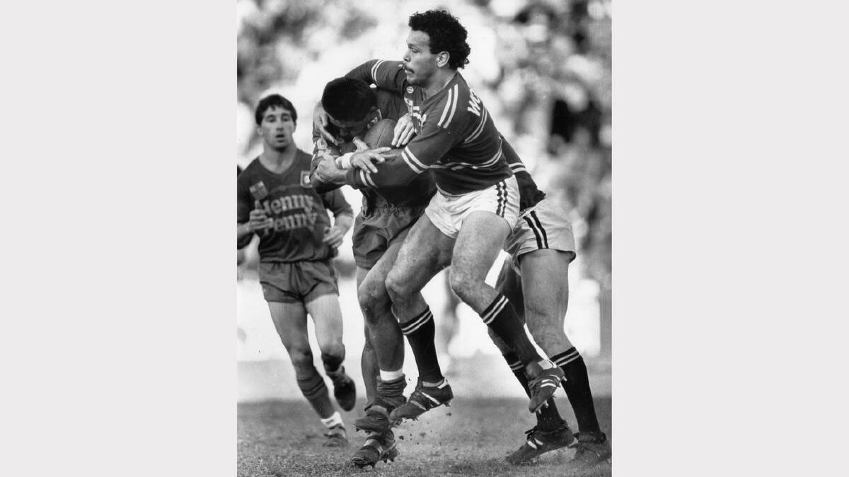 Newcastle Knights in 1988.   Knights vs Manly at the International Sports Centre. 
