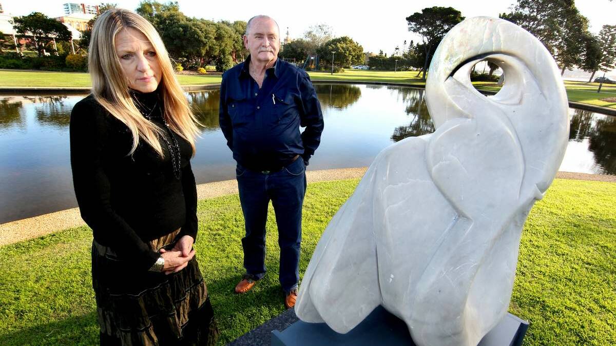 UNVEILED: Joanne Sinclair and sculptor Roger McFarlane with a   model of the sculpture  planned for  Foreshore Park.   Picture: Phil Hearne