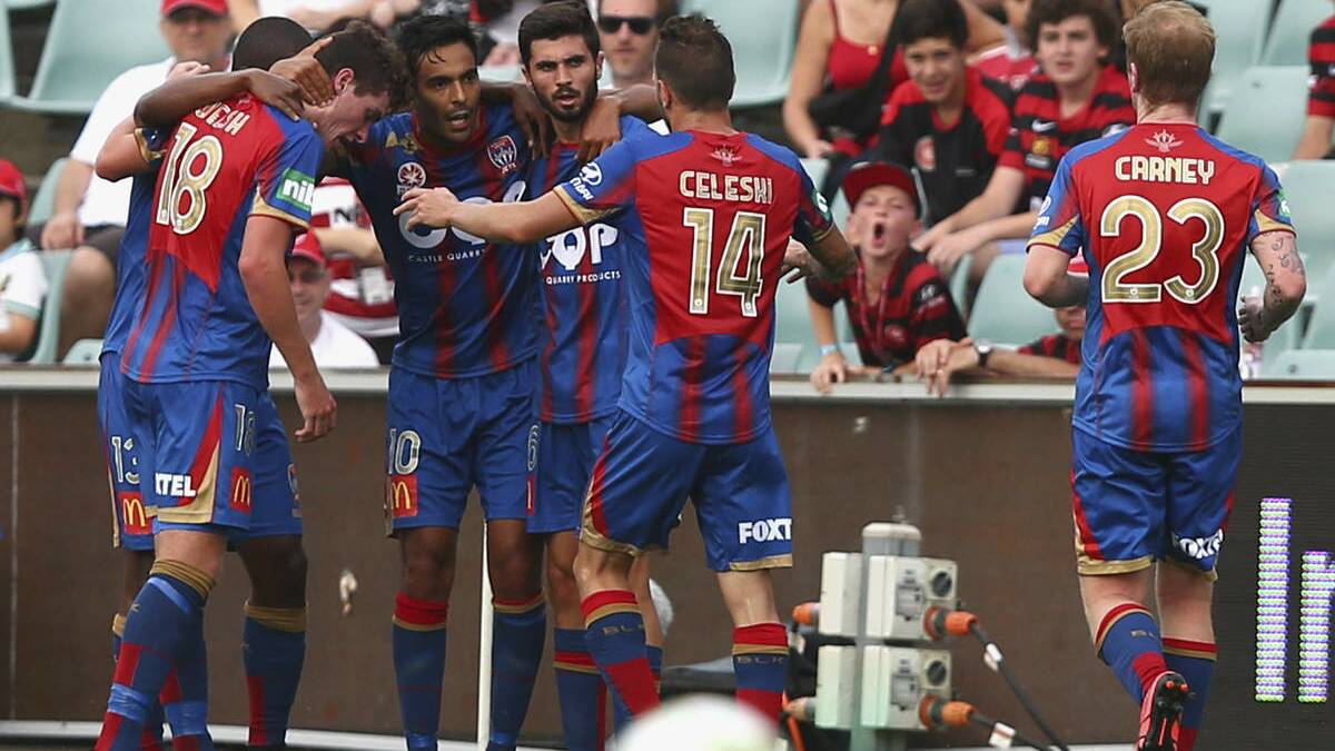 Marcos Flores celebrates his goal with Allan Welsh, Edson Montano (obscured), Nick Cowburn and Billy Celeski. Picture: Getty Images