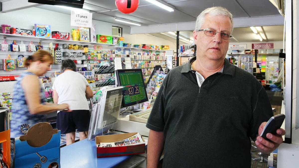 Steve Wiseman, of the Wangi Wangi newsagency, says the outage has been costly.