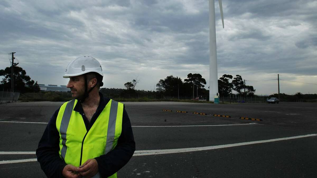 PREPARATIONS are on track to dismantle the Kooragang Island wind turbine on Wednesday morning.

