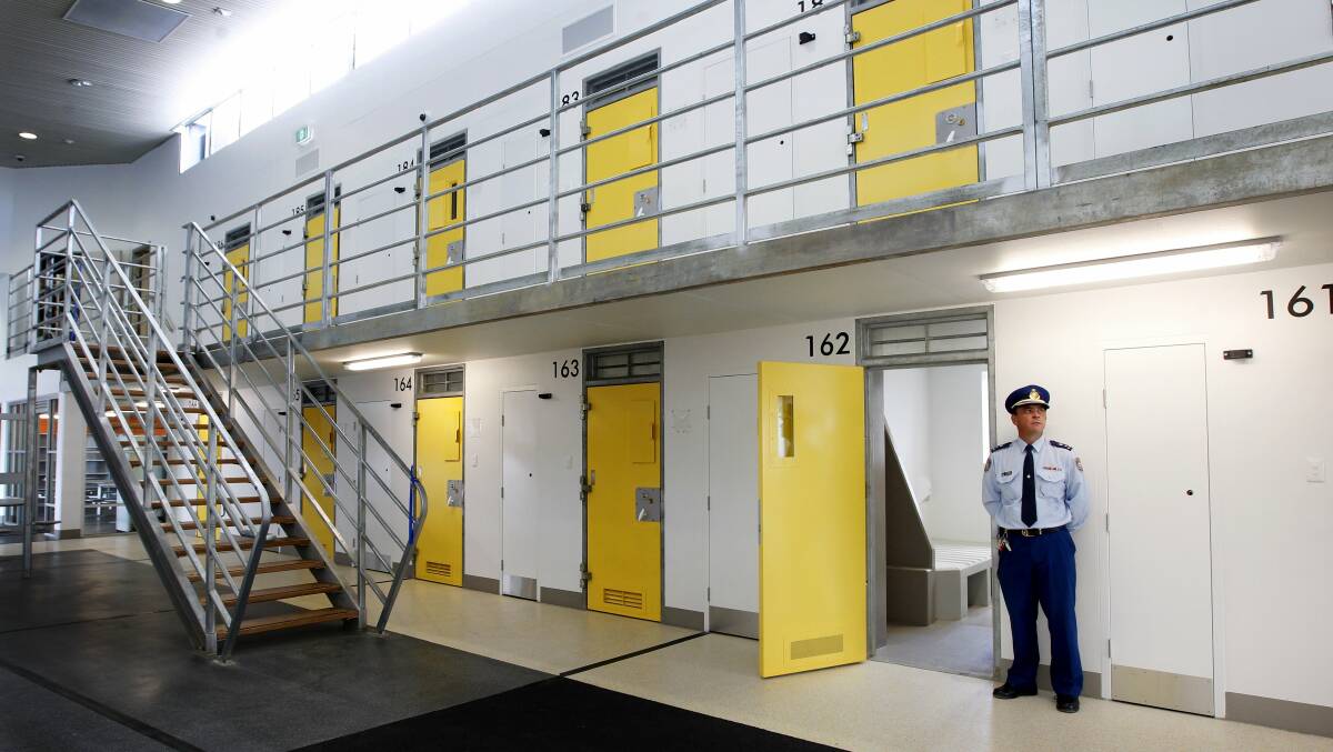Call for drug withdrawal therapy sparks Cessnock prison riot