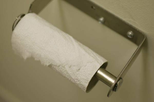 Council cuts toilet paper to make a point | Newcastle Herald
