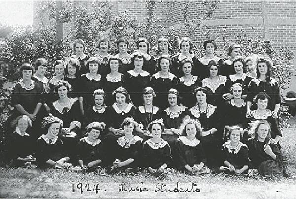 St Joseph's students in 1924.