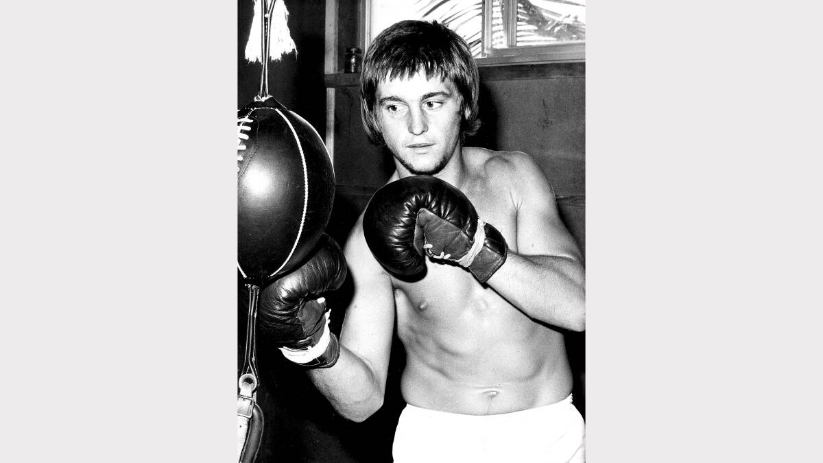 BOXING: Phil McElwaine