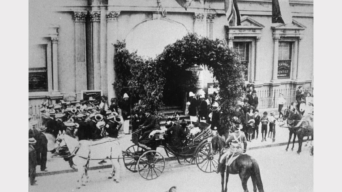 ARCHIVAL REVIVAL 1900s: Photographs from the Newcastle Herald's files. Official visit to Maitland Town Hall 1905.