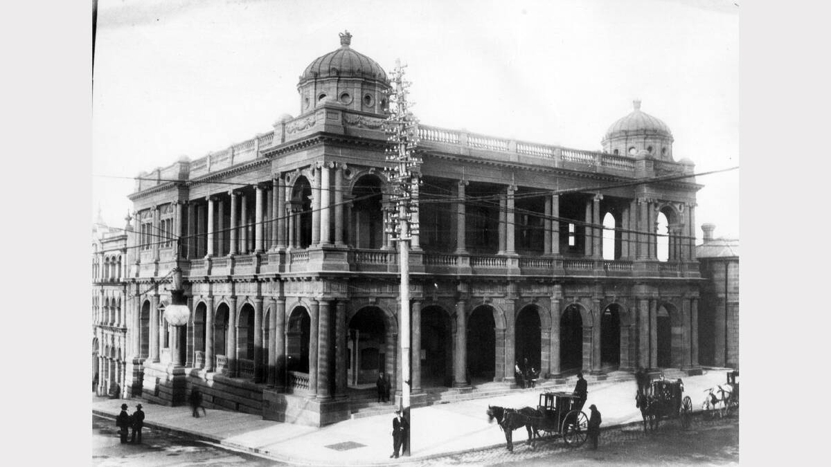 ARCHIVAL REVIVAL 1900s: Photographs from the Newcastle Herald's files. Newcastle Post office  Early 1900s.