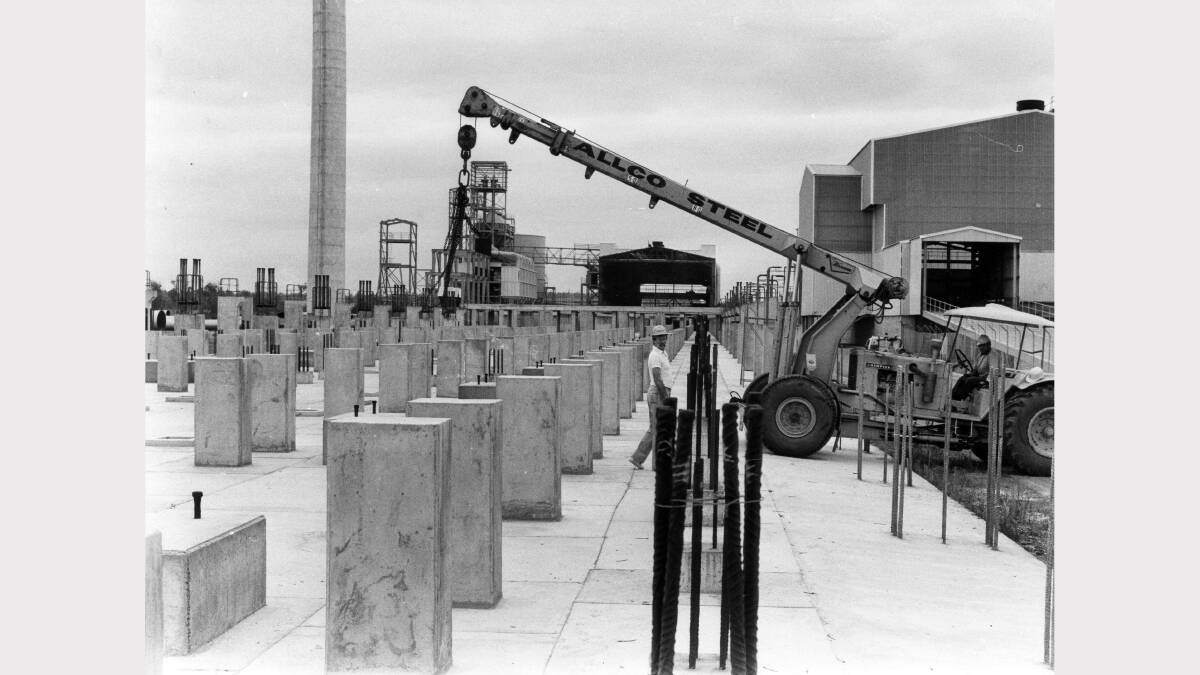 Construction of  Alcan aluminium's third potline in December 1983. Picture:  Ken Robson 